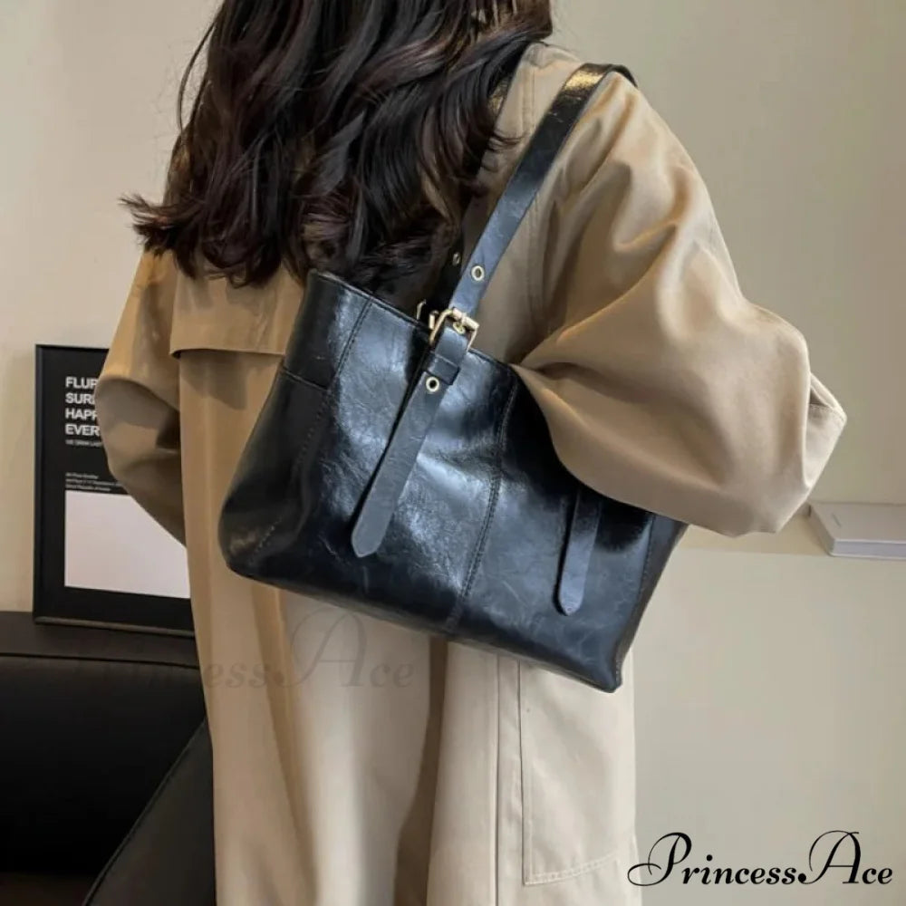 2024 Korean Vintage Faux Leather Shoulder Bag shoulder-250126