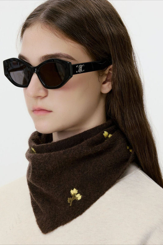 Wool Vintage Flower Embroidered Knitted Scarf