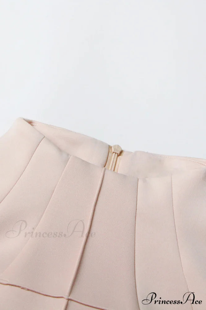 Amira Highend Stylish Sleeveless Pleated Dress