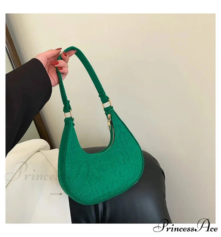 Antique Korean Sturdy Dumpling Underarm Bag Green shoulder-250126