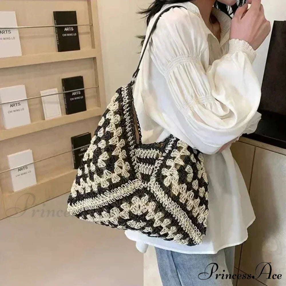 Antique Zipper Leather Journey Shoulder Bag shoulder-250126