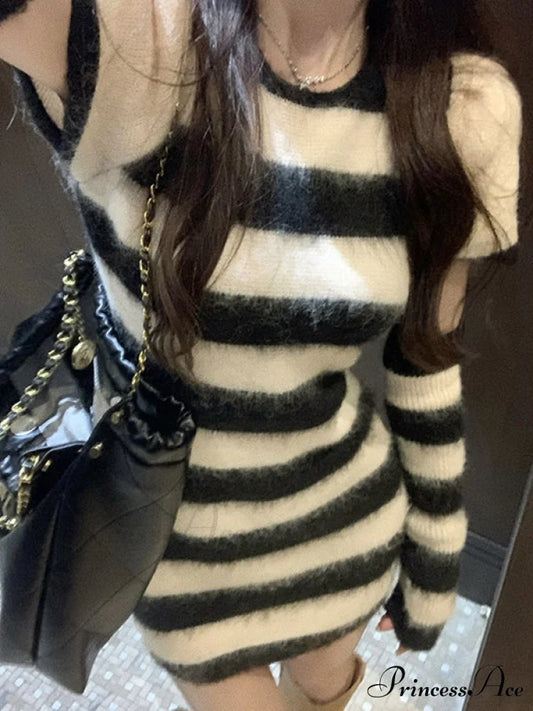 Arm Gloves Hollow Out Modern Star Crochet Knit Mini Dress Black / M