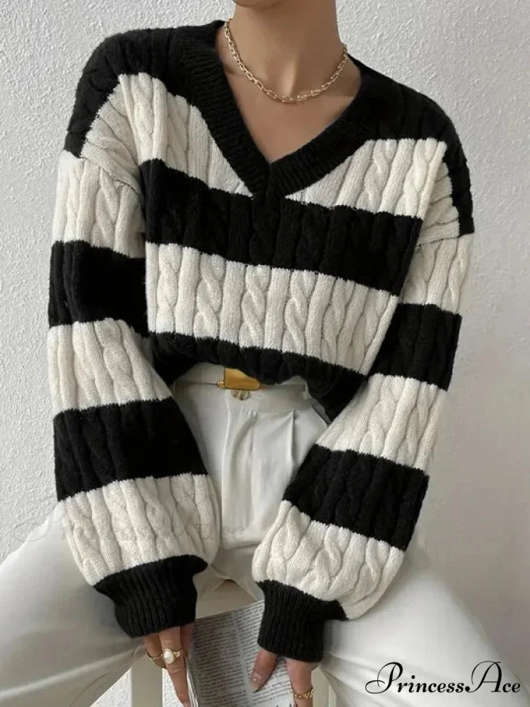 Baggy Knitted V-neck Retro Jumper Black / S swraters-241228