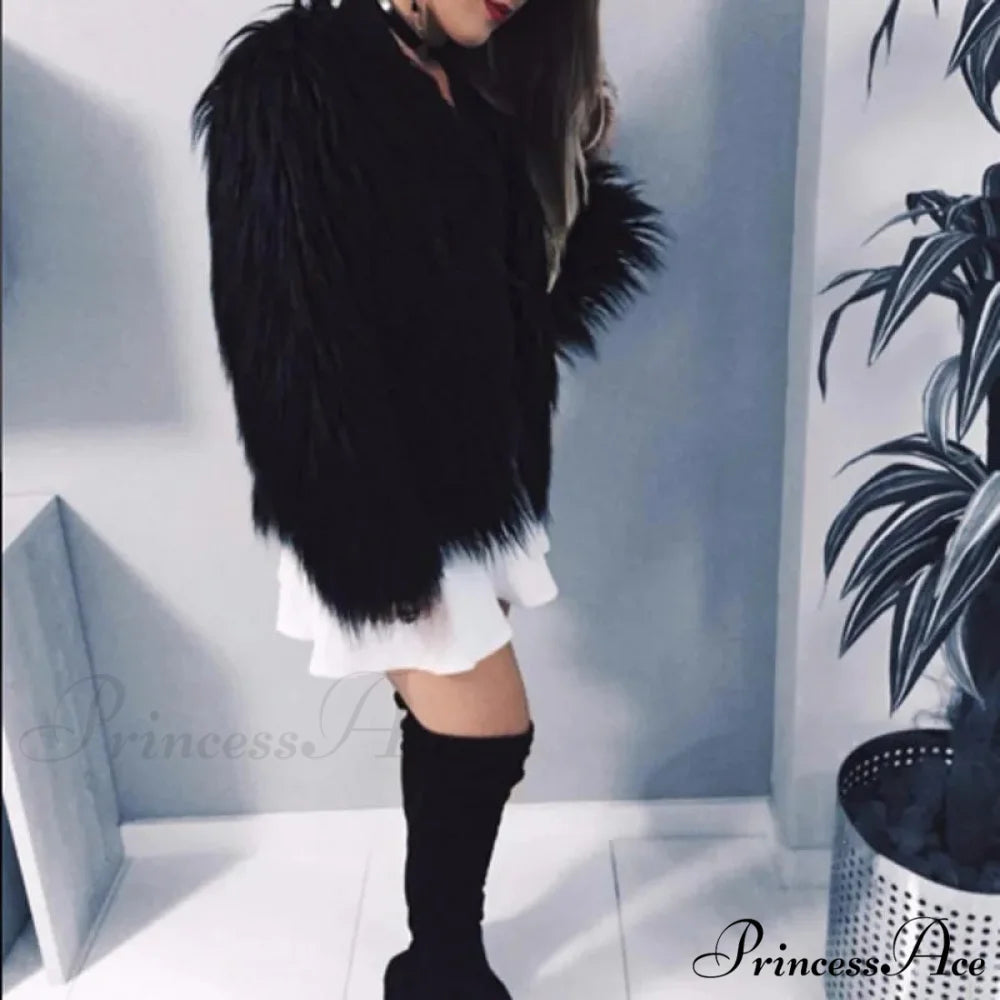 Blurry Broad Hot Puffy Jacket Black / S coats-241228