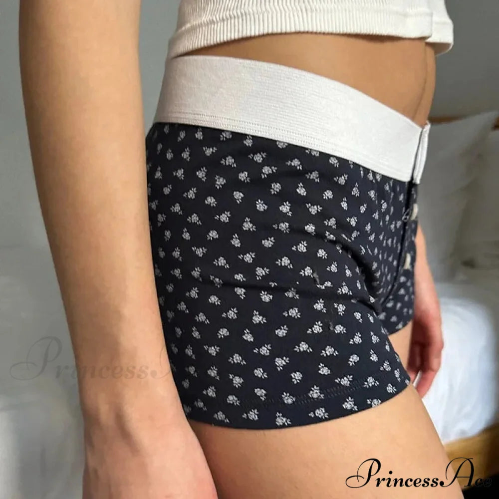 Botanical Button Elastic Lounge Short short-250223