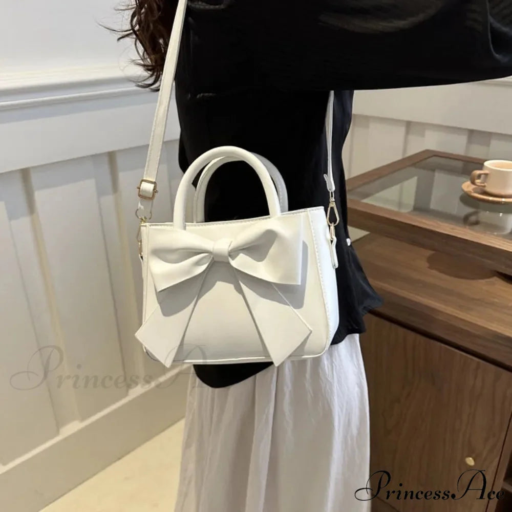Bow Synthetic Leather Solid Underarm Purse handbag-250126