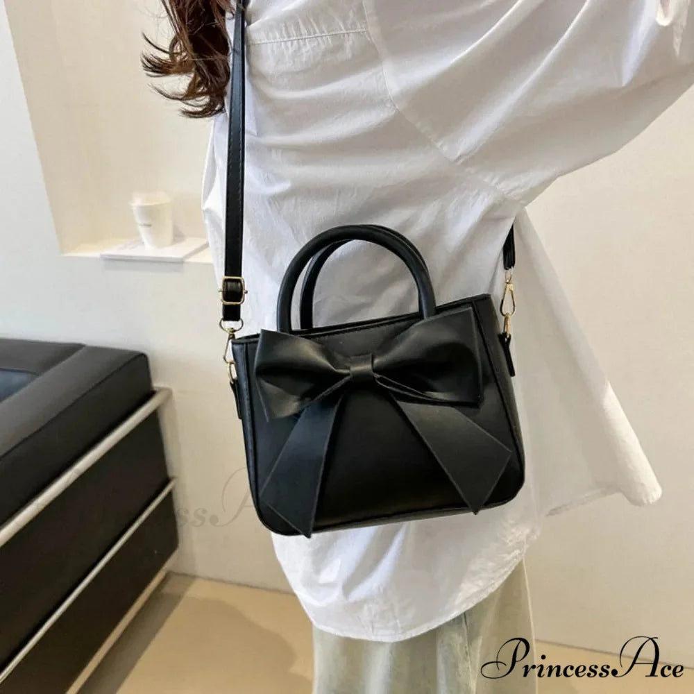 Bow Synthetic Leather Solid Underarm Purse handbag-250126