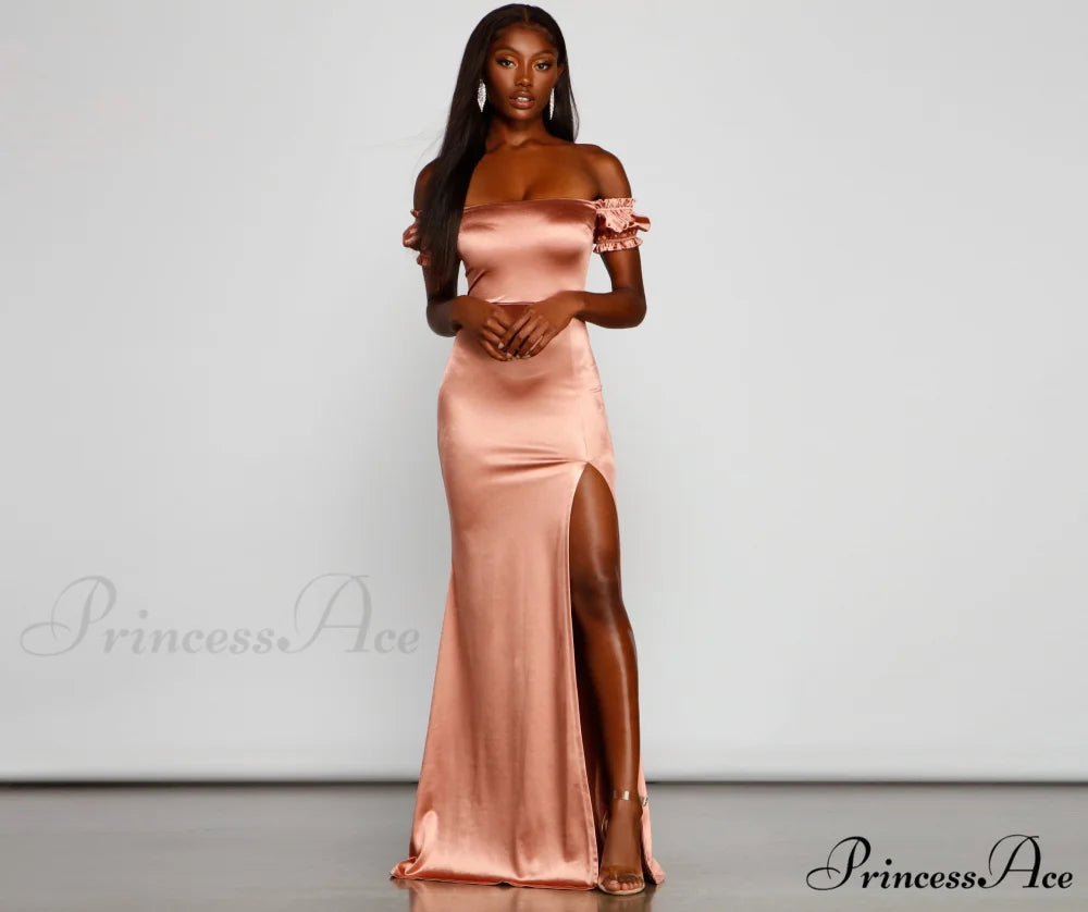 Capri Formal High Charming Slit Satin Dress