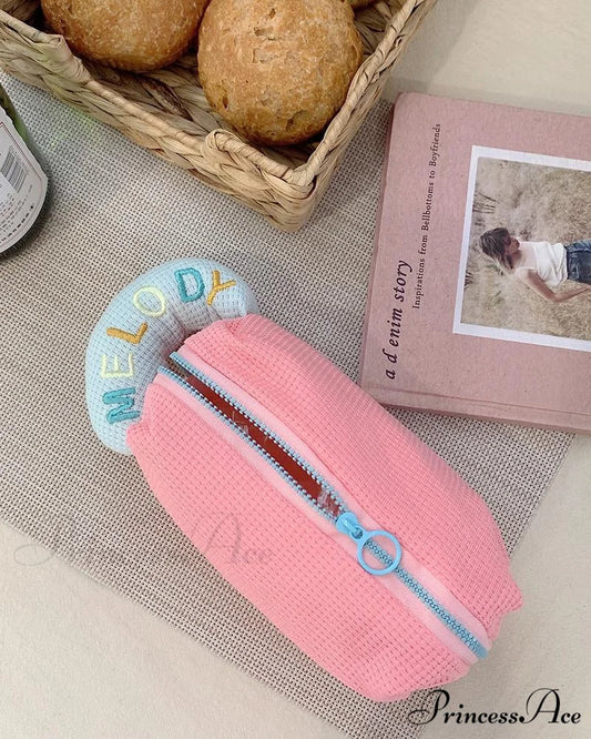Case with Contrast Melody Pastel Pencil Design