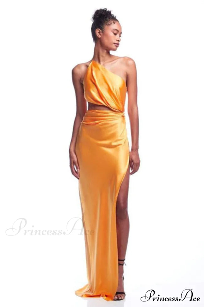 Chapman Elegant Maxi Dress