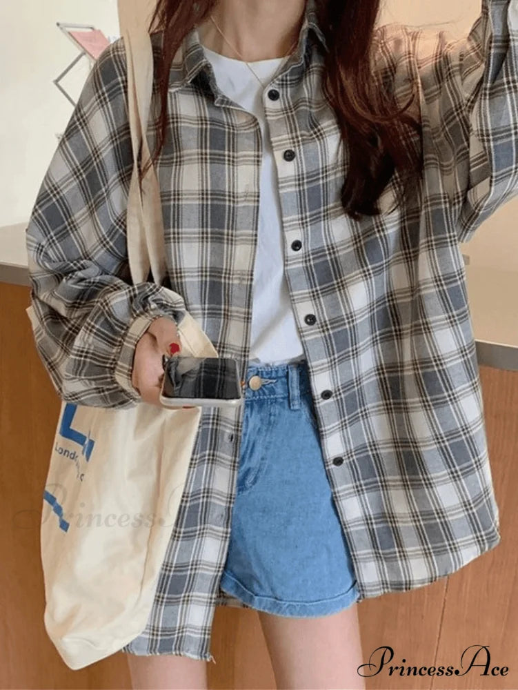 Checkered Charming Blouse Gray / S