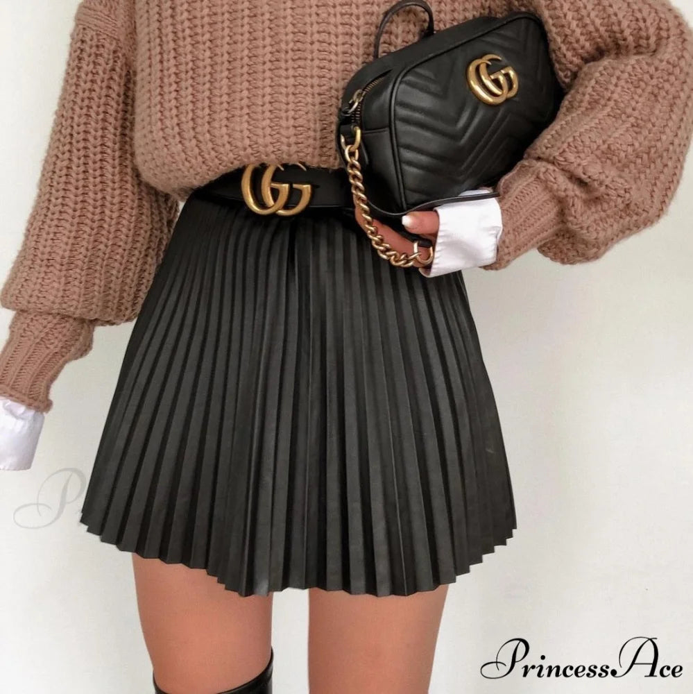 Chic High Waisted Sexy A-line Mini Fashion Skirt Black / S