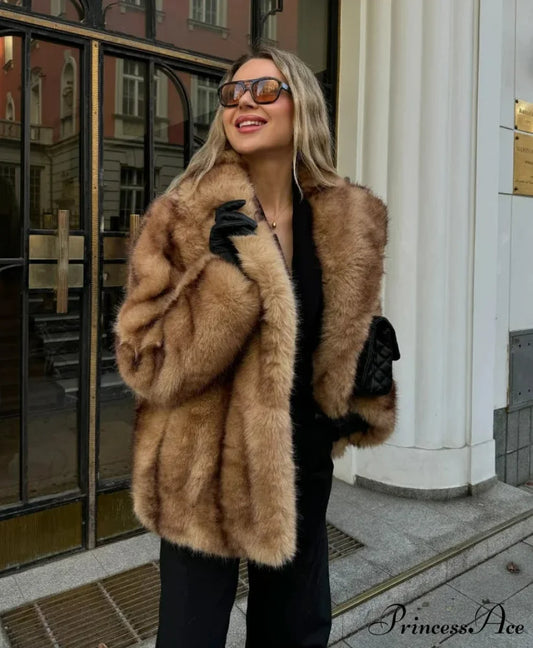 City Full Sleeve Collar Paneled Overcoat coats-241228