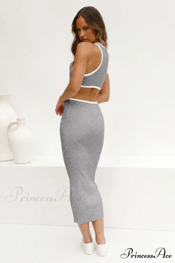 Claudia Elegant Midi Dress