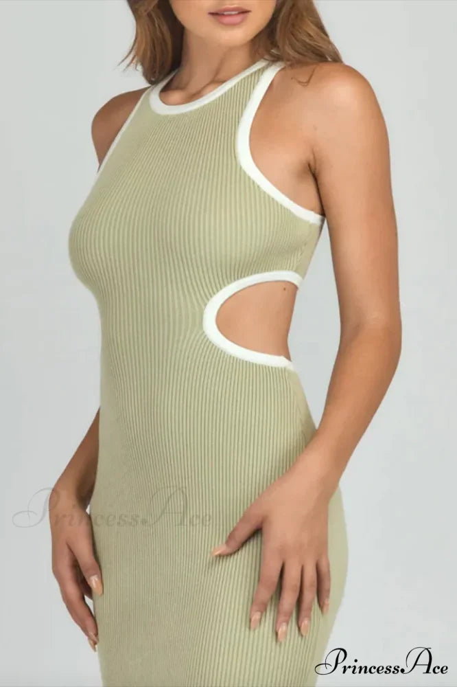 Claudia Elegant Midi Dress