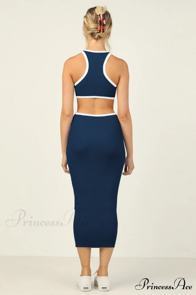 Claudia Elegant Midi Dress