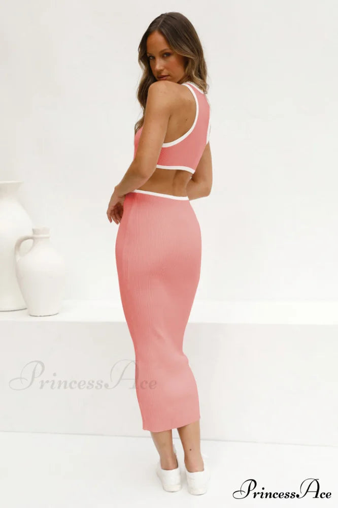 Claudia Elegant Midi Dress