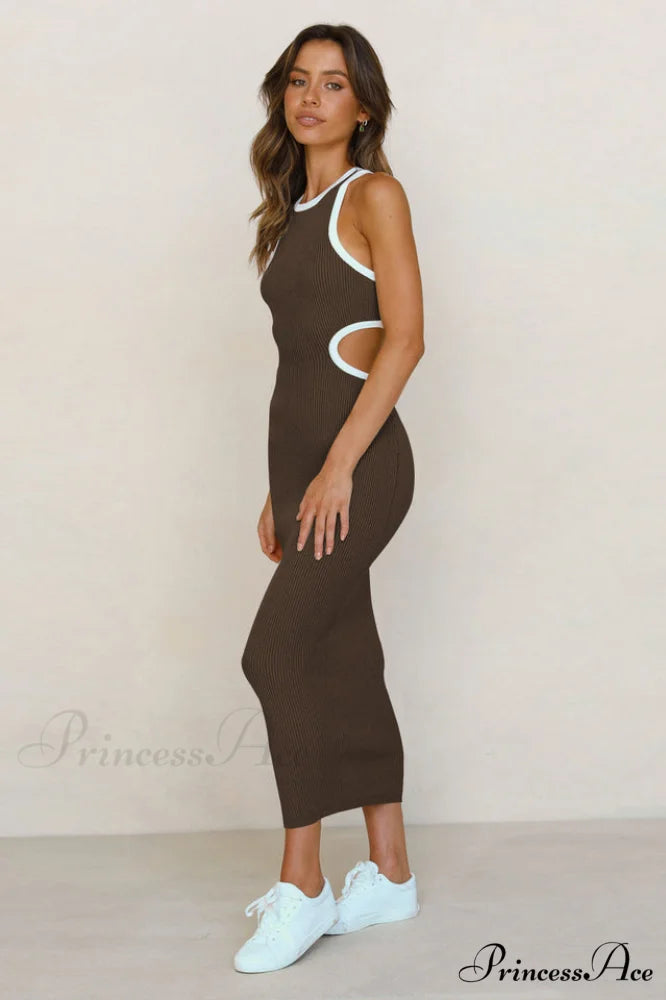 Claudia Elegant Midi Dress
