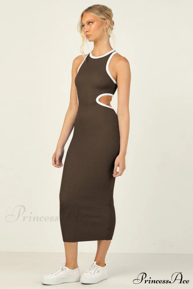 Claudia Elegant Midi Dress