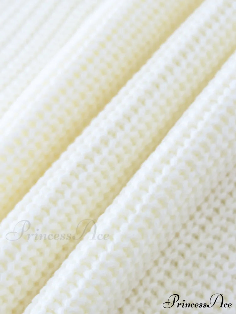 Comfort Charming Club Sweater