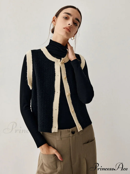 Contrast Trim Graceful Knit Vest Black / S