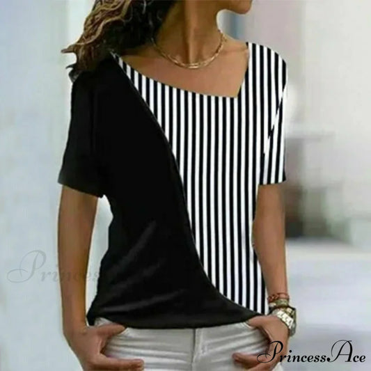 Contrast with T-Shirt Design Striped Color Black / S
