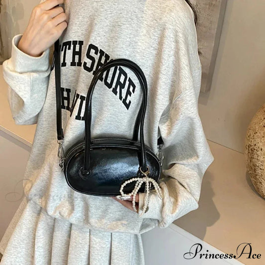 Crimson Informal Korean Fashion Armpit Shoulder Bag Black shoulder-250126