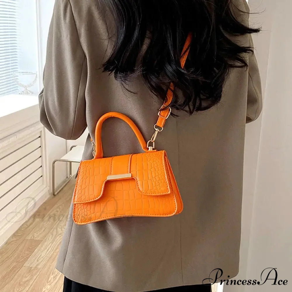 Crocodile Design Petite Square Retro Faux Leather Crossbody Purse handbag-250126