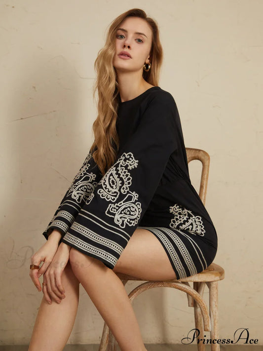 Delicate Embroidery Bell Trendy Sleeve Short Dress Black / S