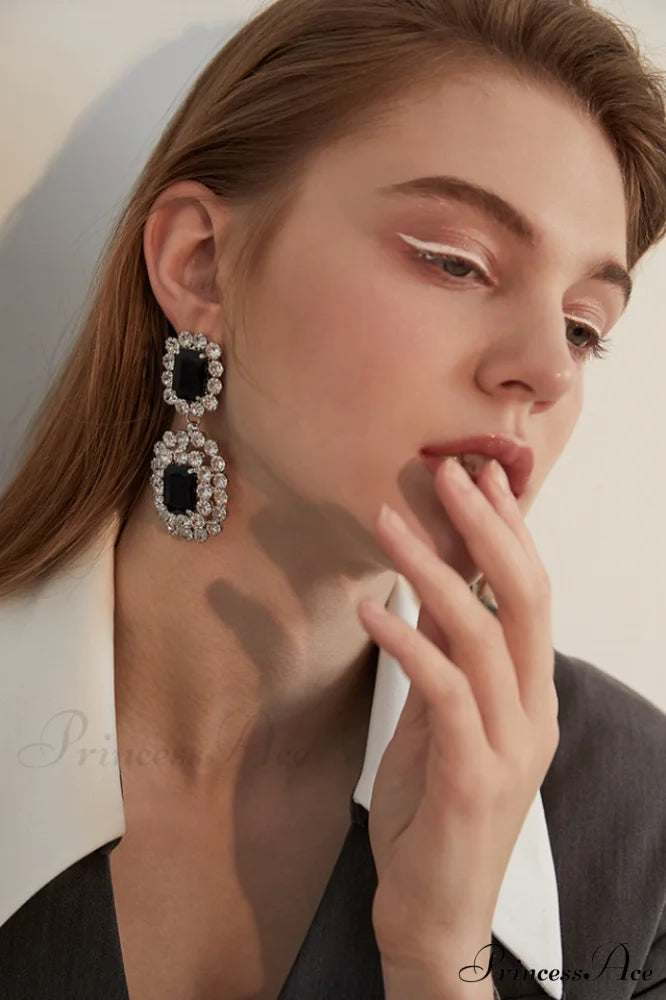 Dimond Elegant Dangle Earrings Picture