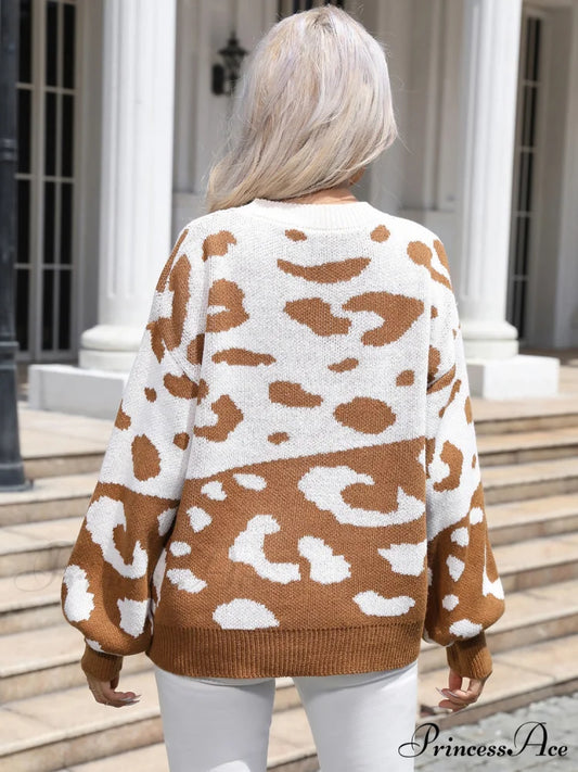 Drop Leopard with Sweater Shoulder