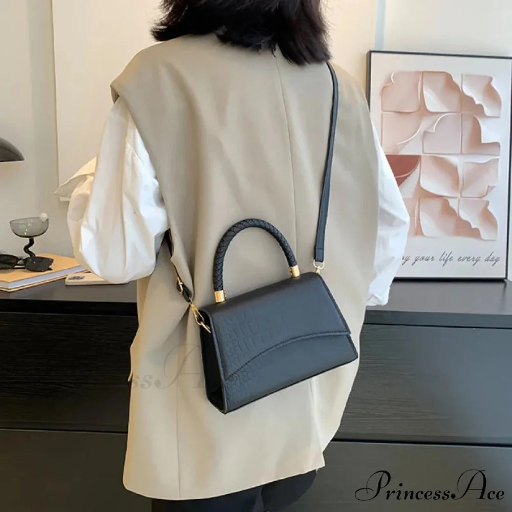 Durable Synthetic Leather Fashionable Informal Crossbody Top Handle Purse Black handbag-250126