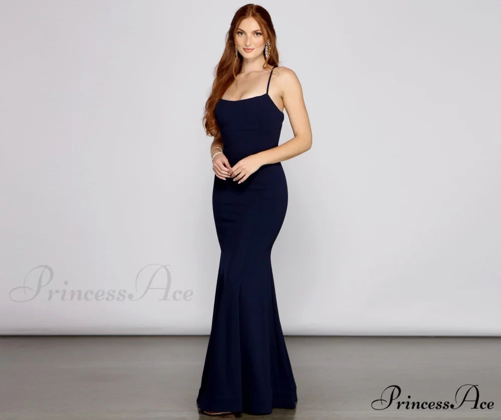 Eden Formal Stylish Lace-Up Mermaid Dress