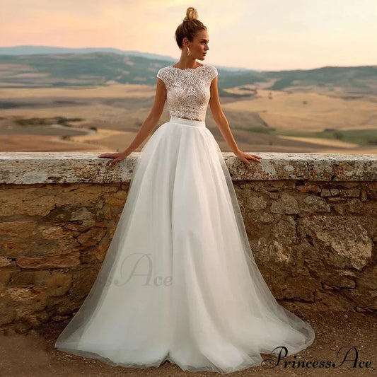 Elegant Extended Train Royal Wedding Gown lvory white / 2 weddingdress-250223