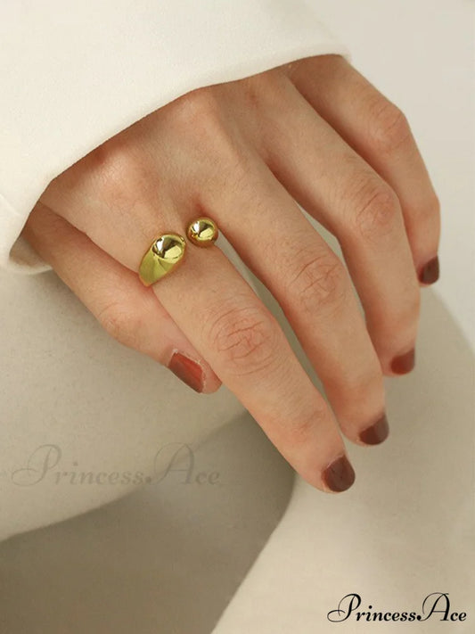 Eli Charming Ring Gold / One Size