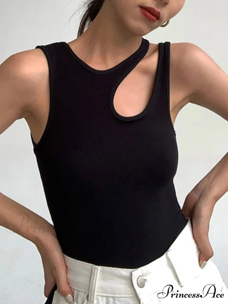Ellis Cutout Graceful Tank Top Black / XS