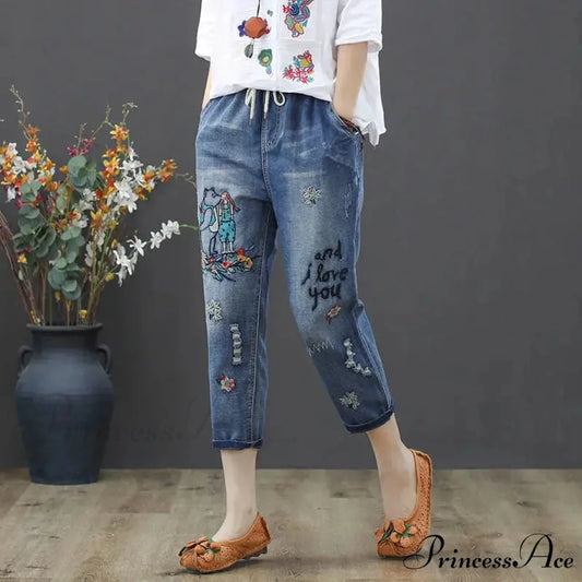 Embroidery Ripped Korean Capris Pants Letters / S 40-45kg