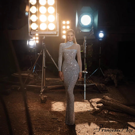 Empty Sparkling Open-Backed Trim Fit Prom Dress promdress-250223