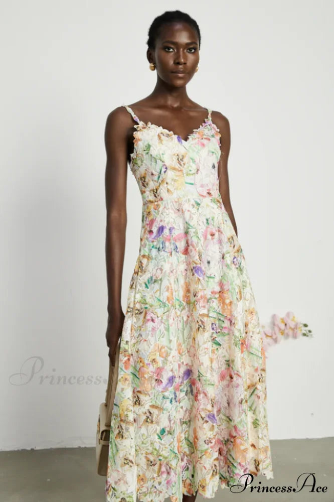 Enora Lace Floral Charming Embroideried Midi Dress