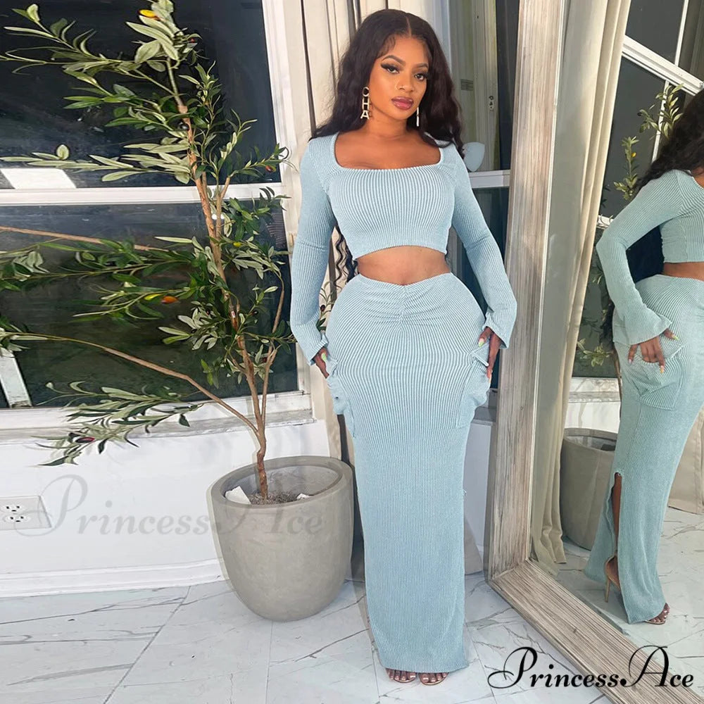 Exposing Thickened High-Stretch Suit