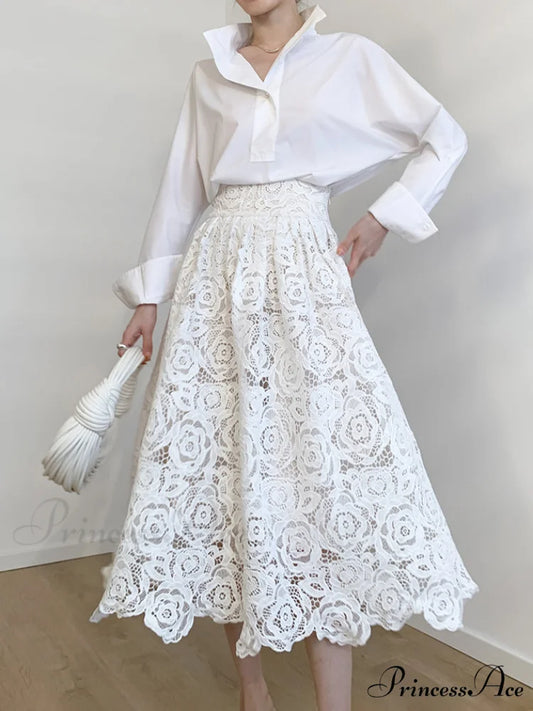 Eyelet Rosebud Graceful Pattern Maxi Skirt White / XS