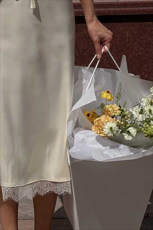 Lace Trim Tie-Up Midi Skirt