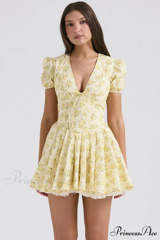 Faith Vintage Floral Charming Pleated Mini Dress XS / Yellow