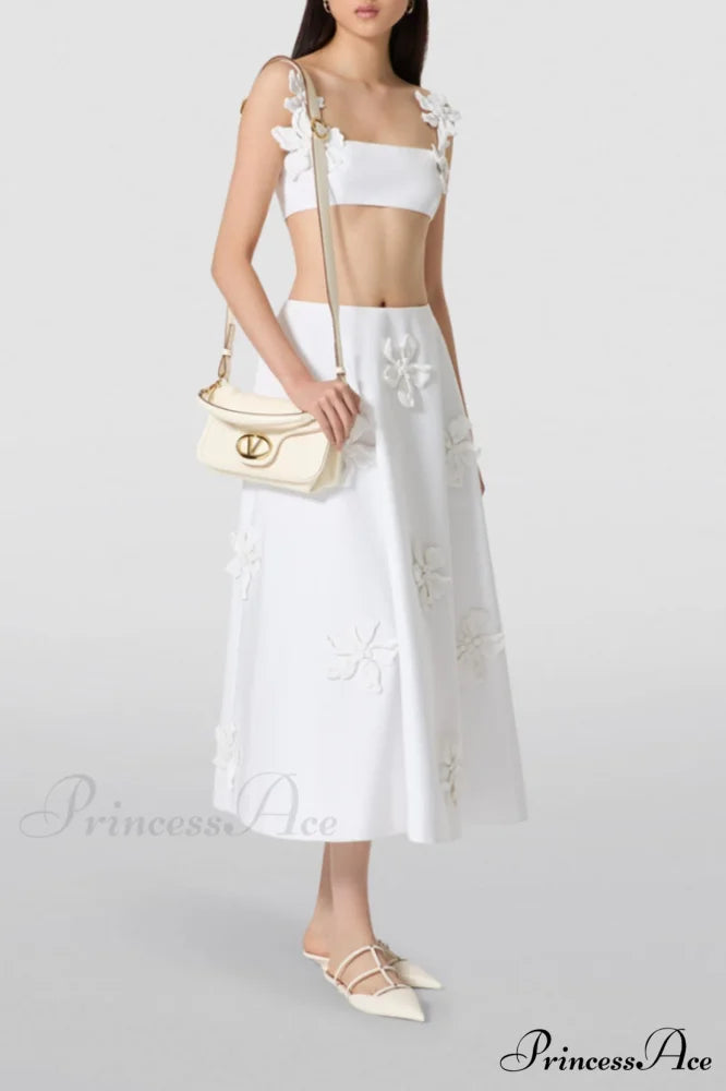 Floral Appliqu鑼?Crop Charming Top & Skirt Set