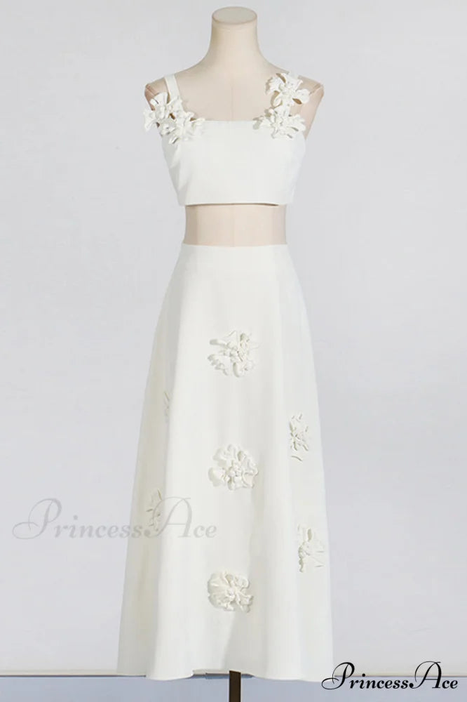 Floral Appliqu鑼?Crop Charming Top & Skirt Set S / White