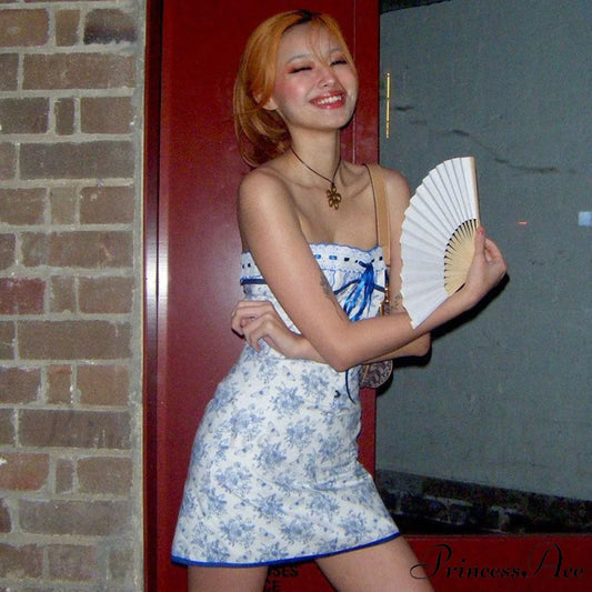 Floral Lace Graceful Trim Maxi Dresses M / Blue