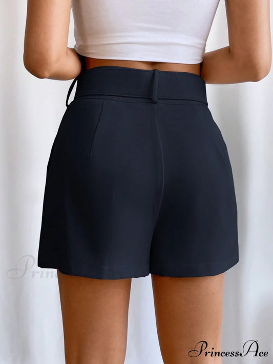 Fold Pleated Belted Wide Leg Shorts