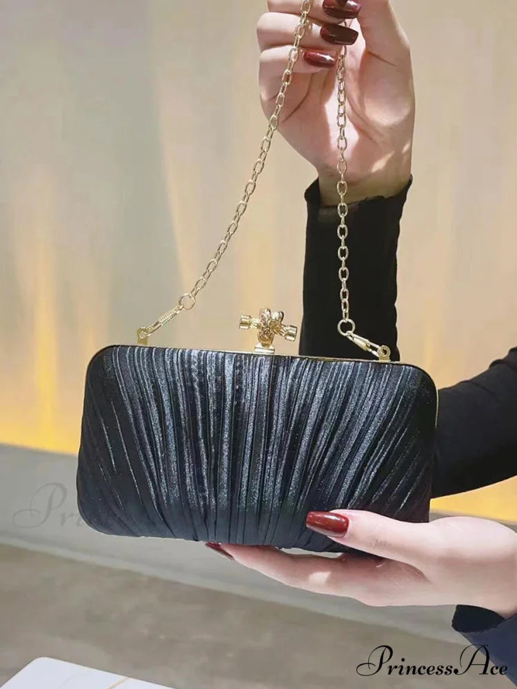 Folded Nighttime Clutch Feast Chain Bag clutchbag-250126