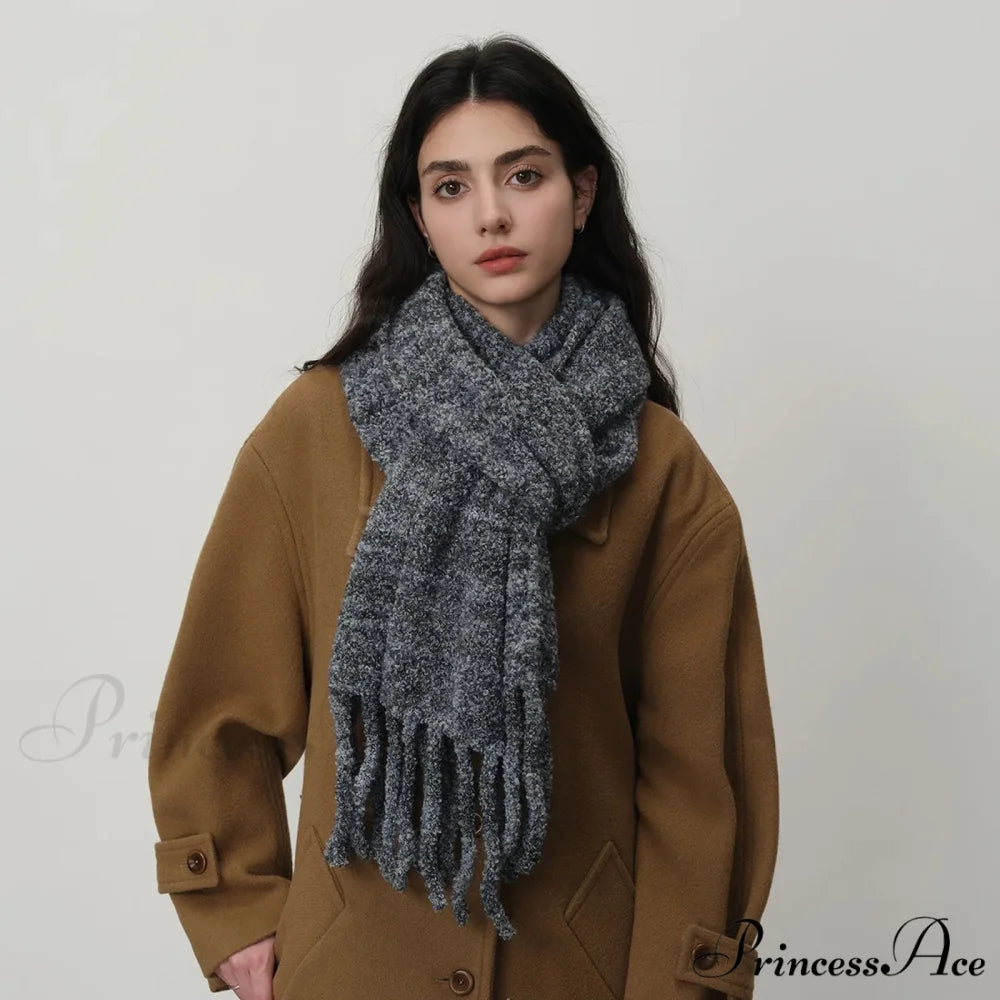 Glacier Blue Knitted Wool Scarf with Tassels for Women Black-gray gradient / L215CM W27CM