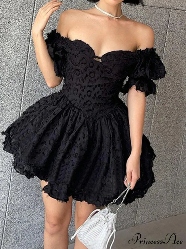 Gothic Lolita Women’s Vintage High Waist Black Ball Gown Goth Puff Sleeve V-neck Dress